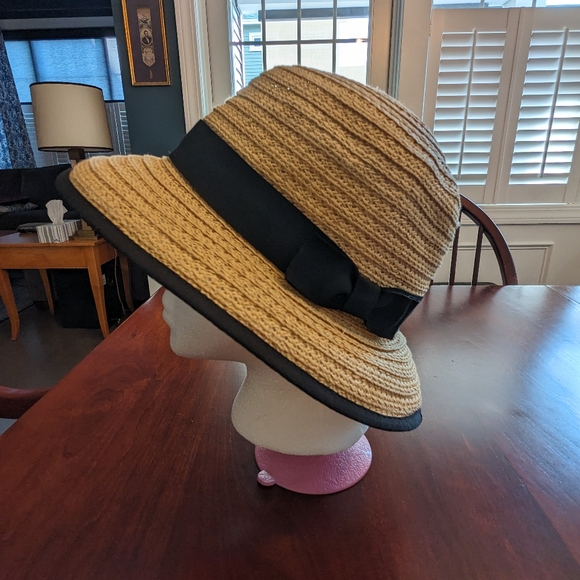 Talbots women's straw hat with black trim, one size - Picture 2 of 5